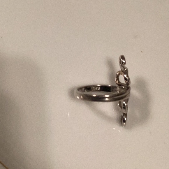 Sterling Silver Ring - Picture 5 of 5